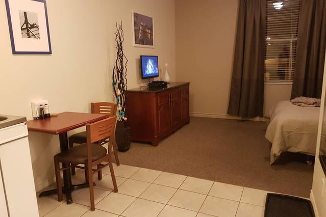 Cozy Little Studio #16 By Amazing Property Rentals Gatineau Ngoại thất bức ảnh