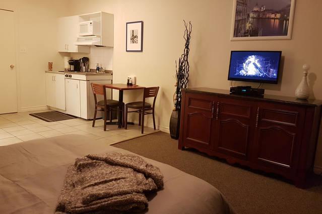 Cozy Little Studio #16 By Amazing Property Rentals Gatineau Ngoại thất bức ảnh