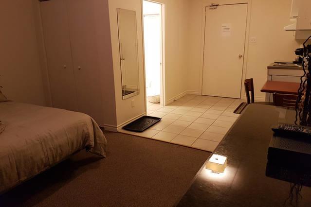 Cozy Little Studio #16 By Amazing Property Rentals Gatineau Ngoại thất bức ảnh